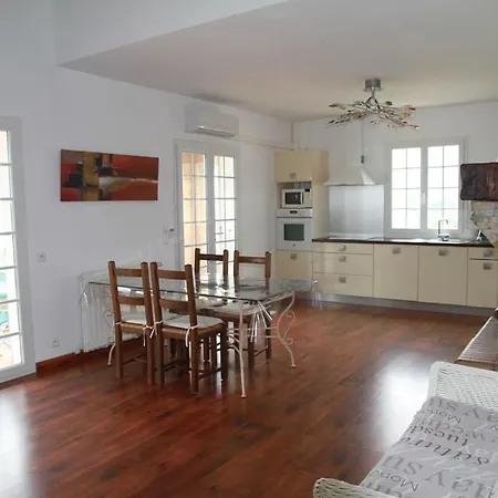 Apartamento Avenue Du Macchione Bastia (Corsica)